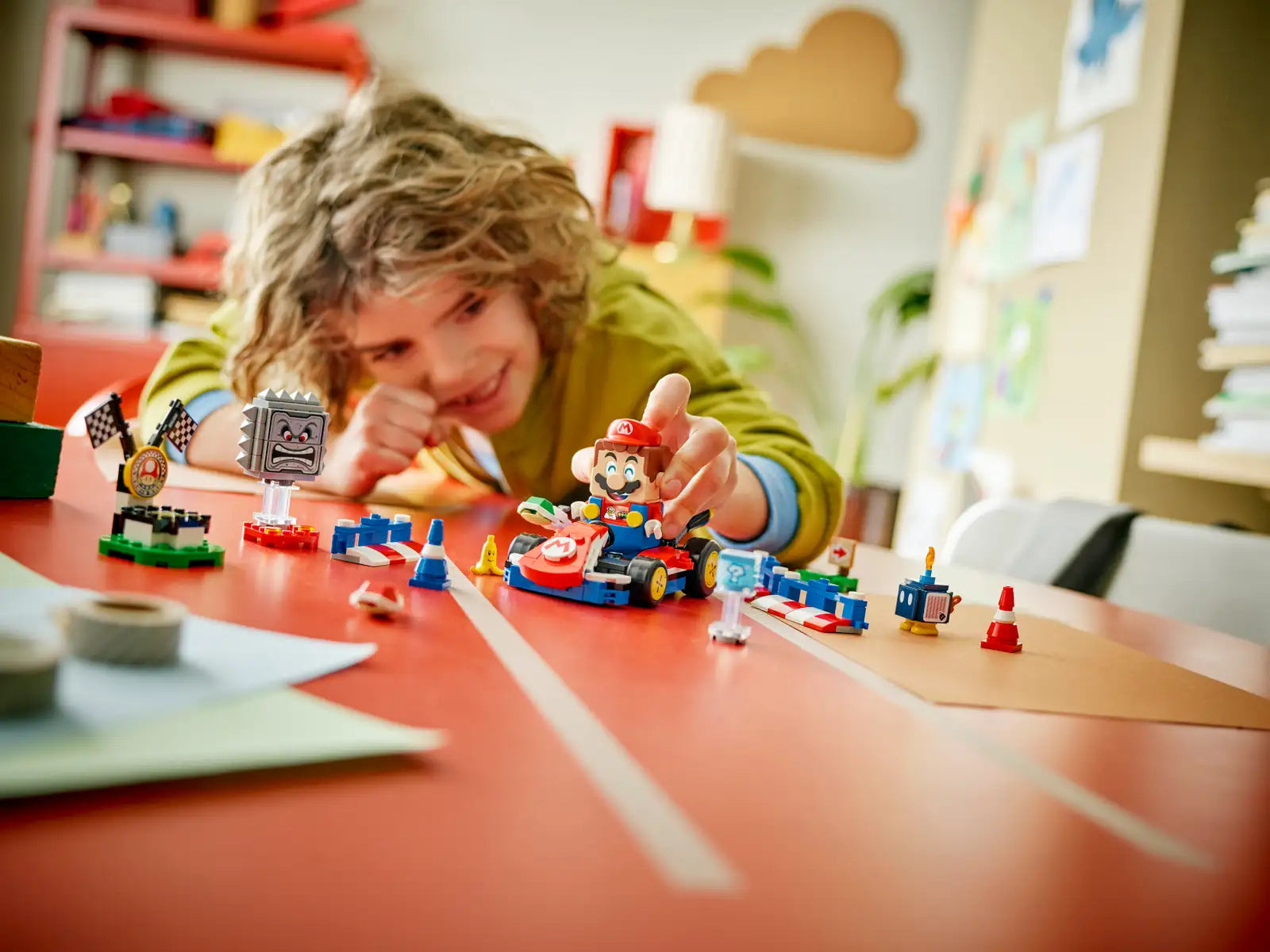 72043 Mario Kart Interactive LEGO® Mario & Standard Kart