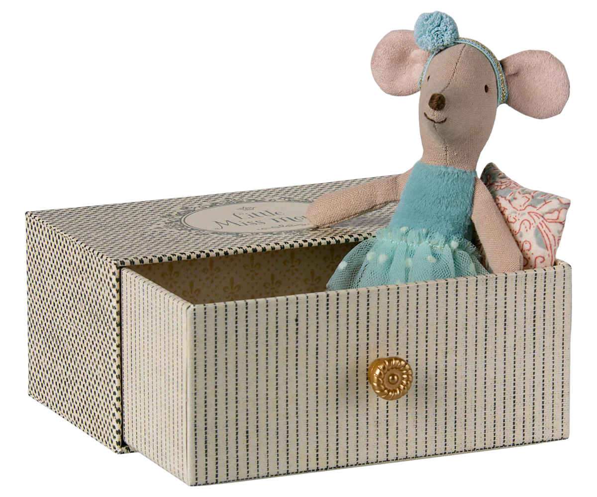 Maileg Dance Mouse in Daybed for Little Sister