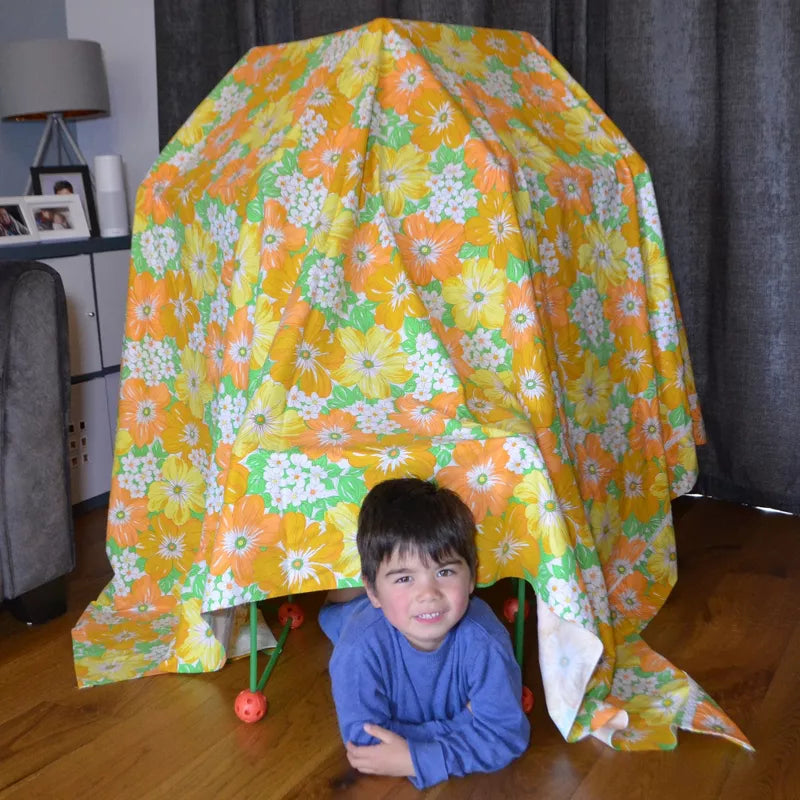 Glow-in-the-Dark Build-A-Fort