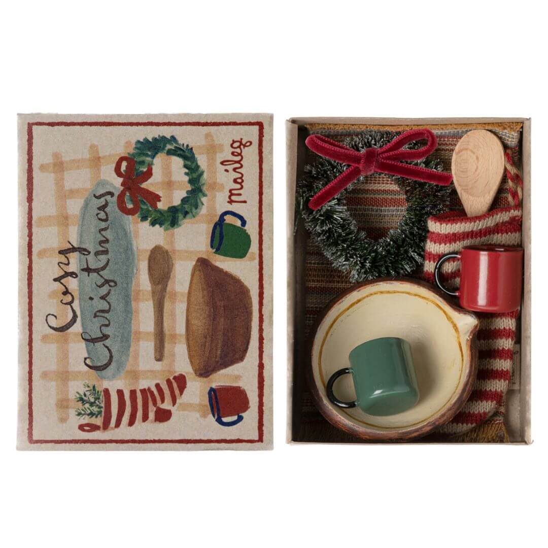 Maileg Cozy Christmas Set for Mouse