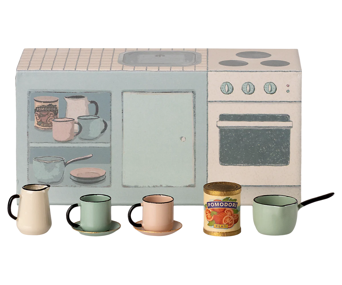 Maileg Kitchen Counter for Mouse