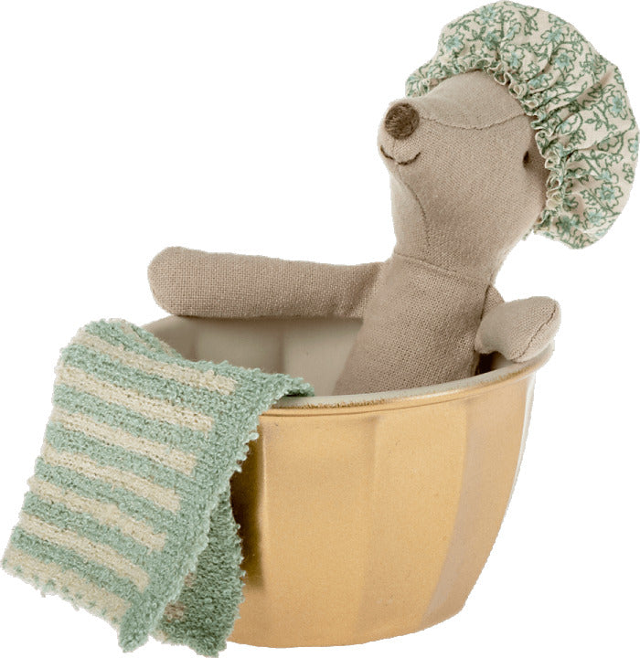 Maileg Big Sister Wellness Mouse in Mint