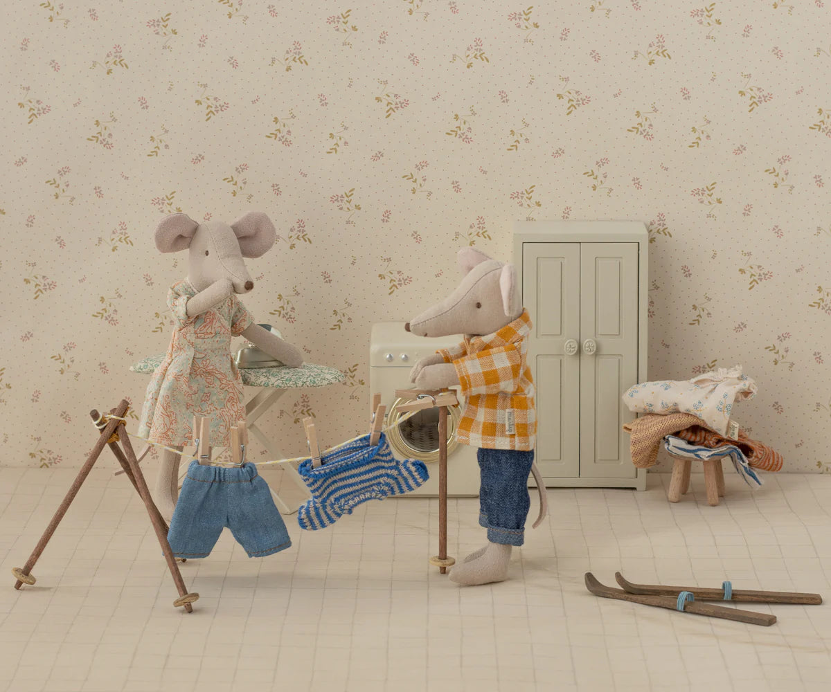 Maileg Knitted Sweater & Pants for Big Brother Mouse