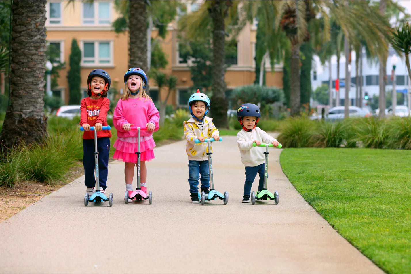 Micro Mini Glow Plus LED Glacier Aqua Scooter