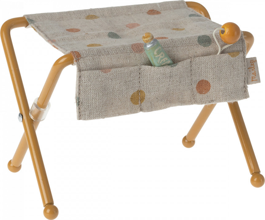 Ocher Nursery Table for Baby Mouse