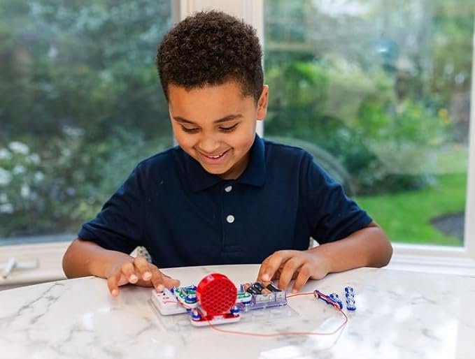 Snap Circuits® FM Radio Kit