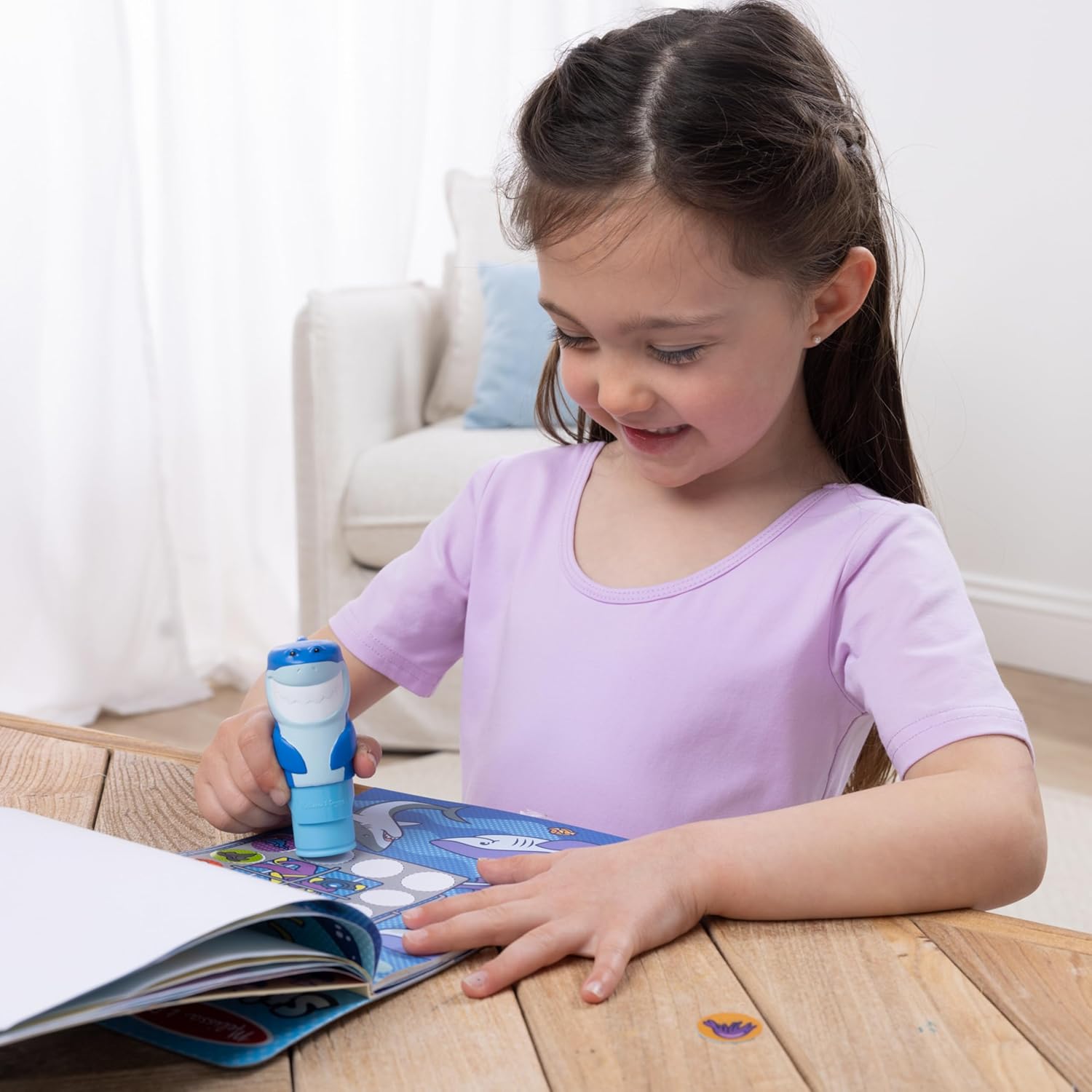 Sticker WOW! Shark Activity Pad & Sticker Stamper