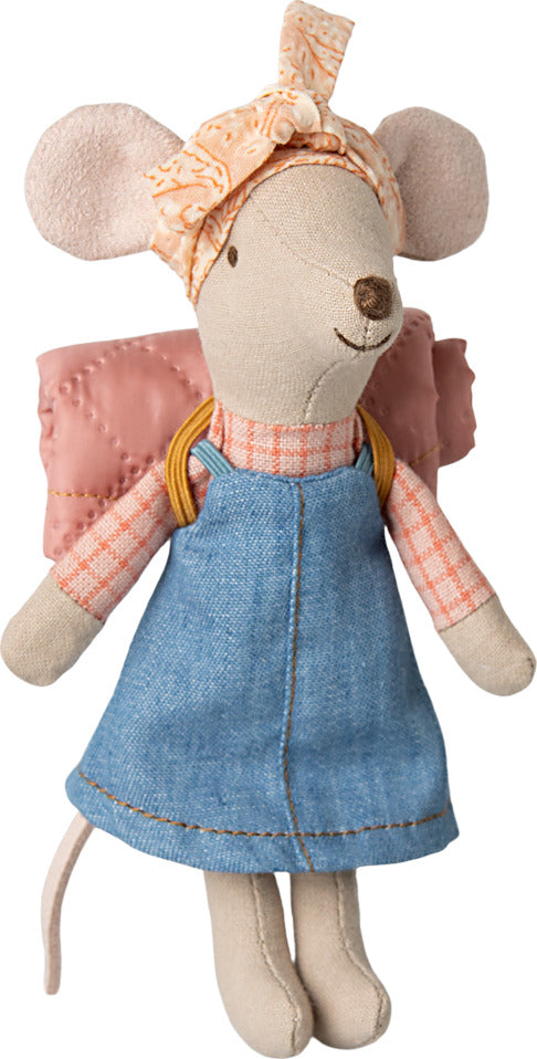 Hiker mouse, Big sister