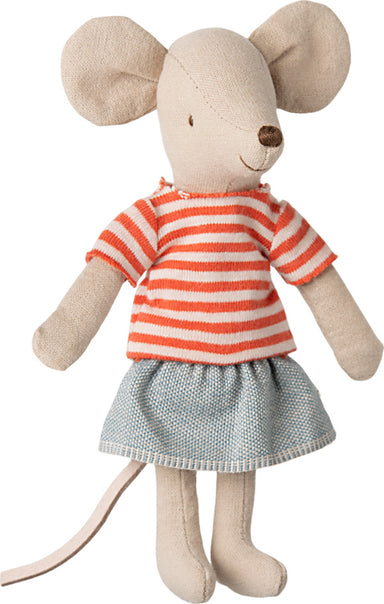 Sister mouse, Big sister