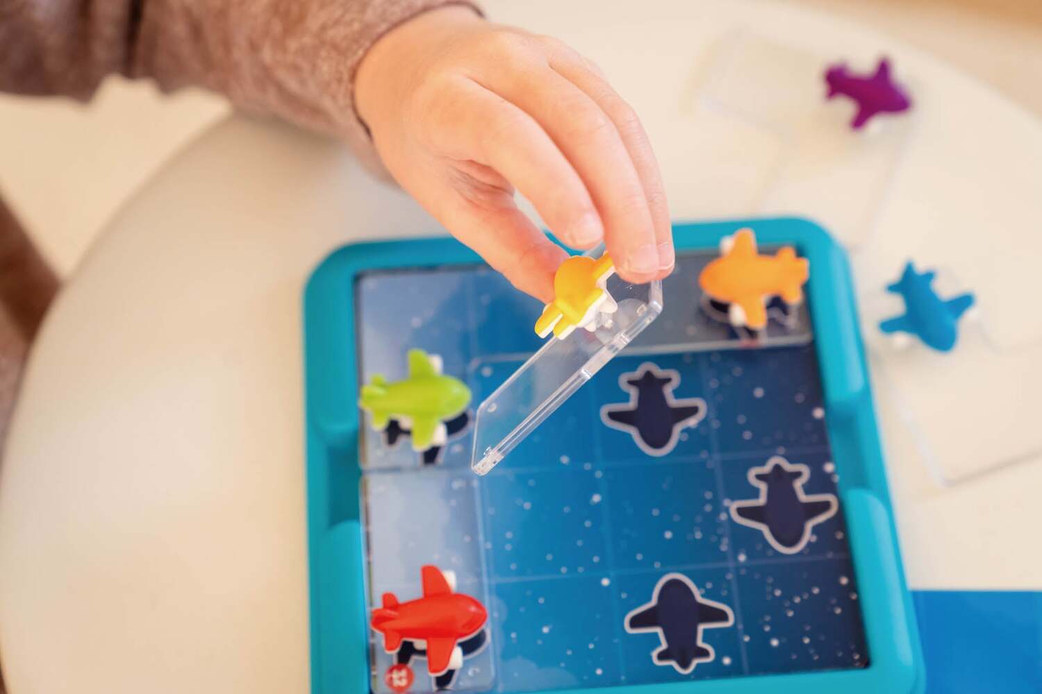 Take Off Puzzle Game