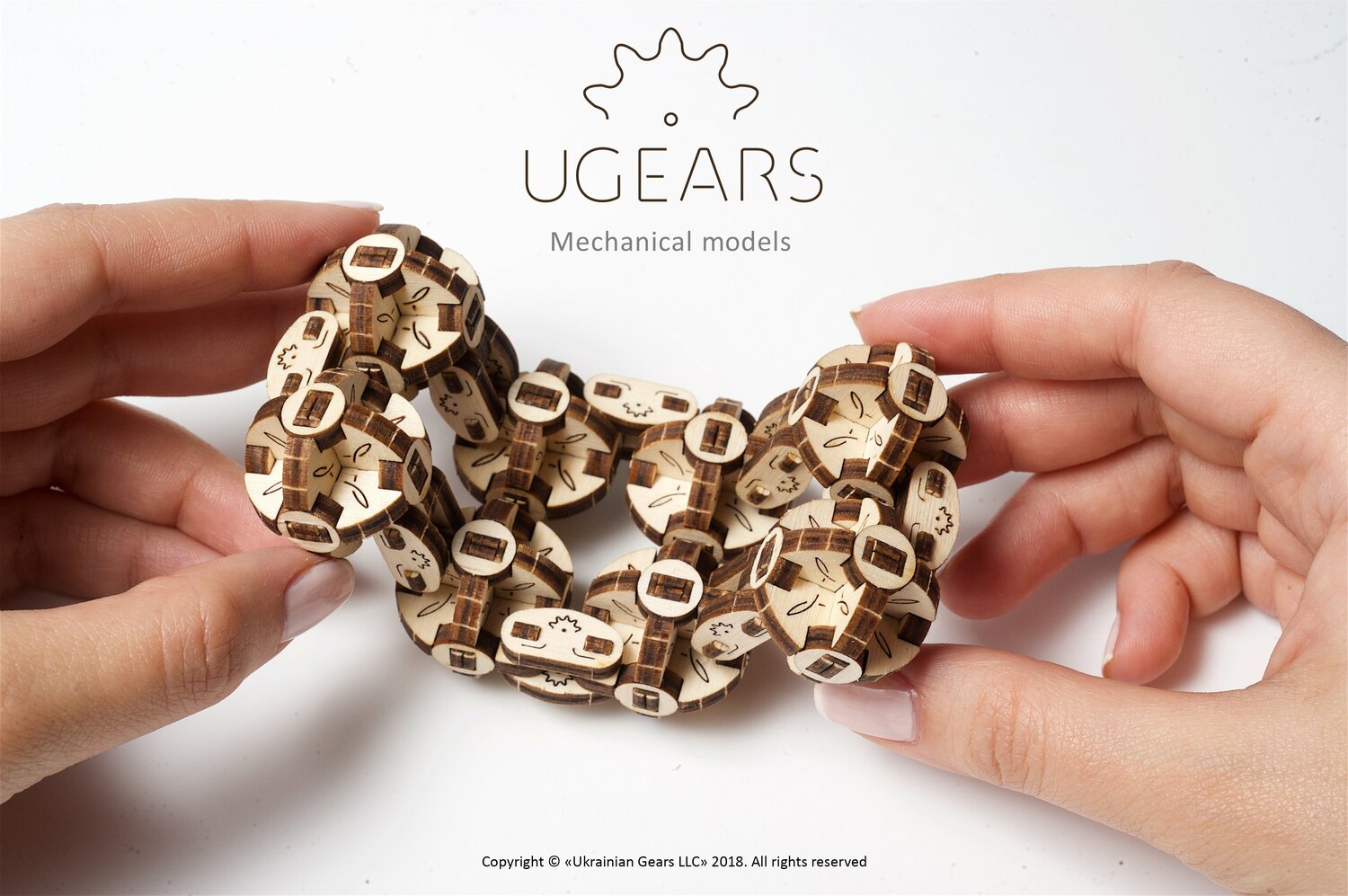 Ugears Flexi-Cubus